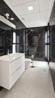 Image No.28-2 Bed Apartment for sale