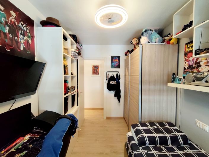 Image No.25-3 Bed Apartment for sale