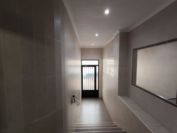 Image No.28-3 Bed Apartment for sale