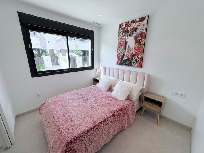 Image No.7-4 Bed Villa for sale