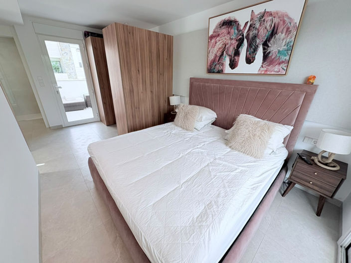 Image No.9-4 Bed Villa for sale