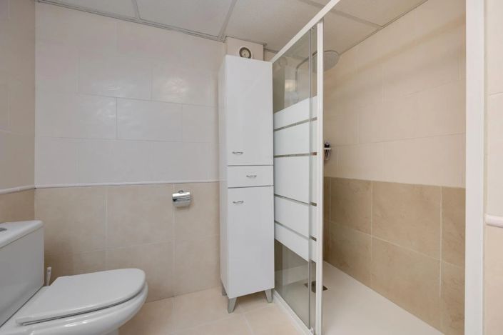 Image No.22-3 Bed Apartment for sale