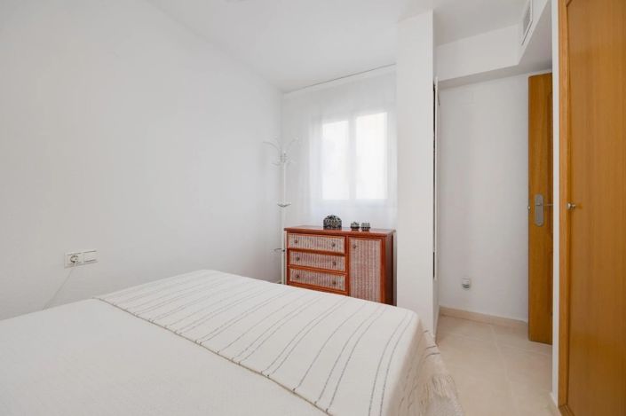 Image No.26-3 Bed Apartment for sale