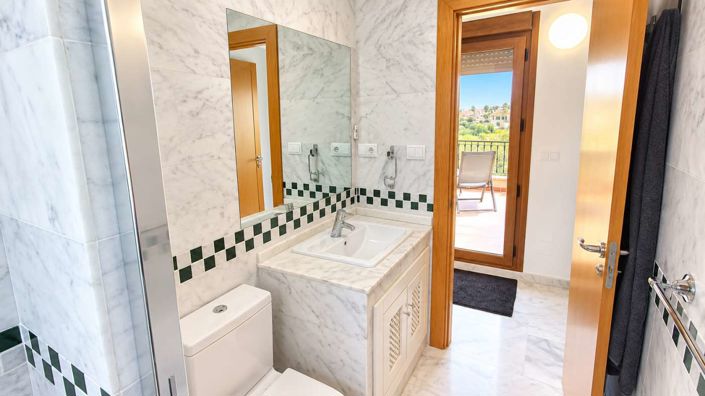 Image No.26-3 Bed Villa for sale