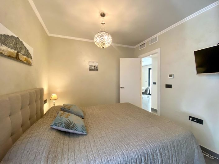 Image No.20-3 Bed Bungalow for sale