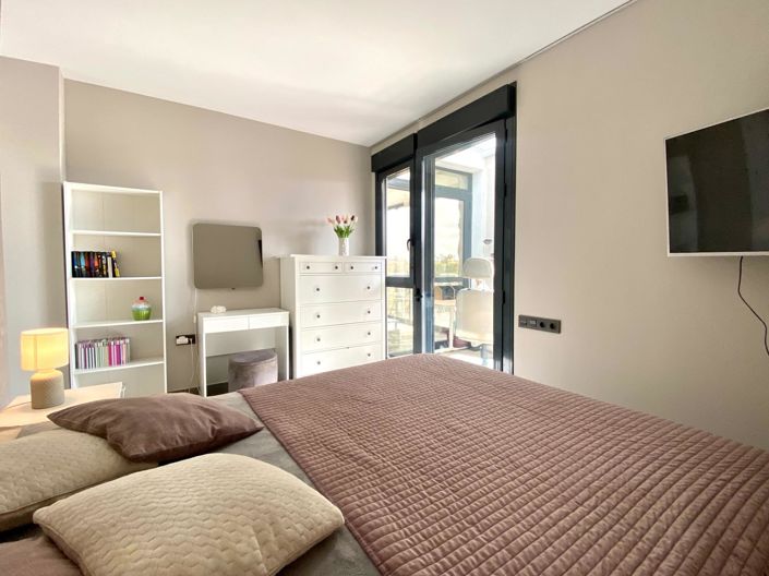 Image No.28-3 Bed Bungalow for sale
