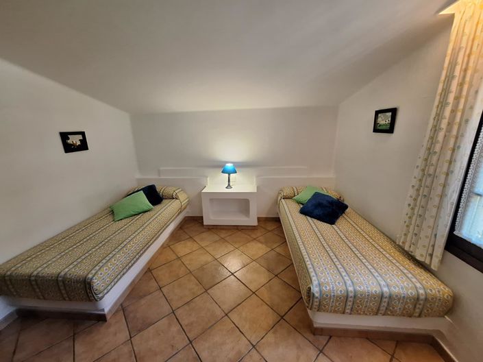 Image No.40-2 Bed Apartment for sale
