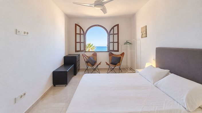 Image No.34-3 Bed Apartment for sale