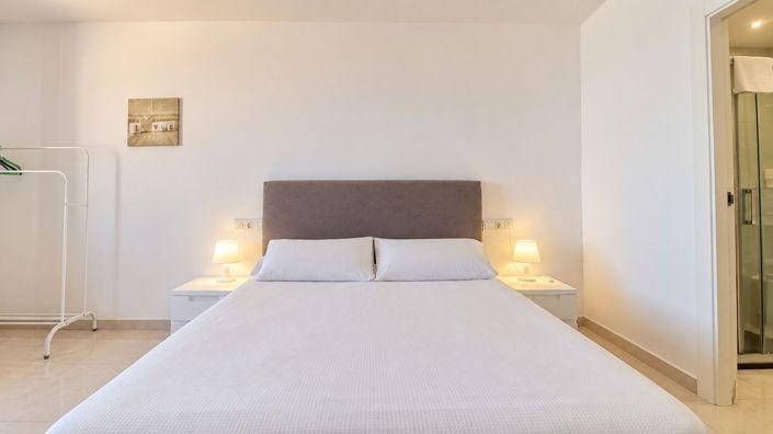 Image No.43-3 Bed Apartment for sale