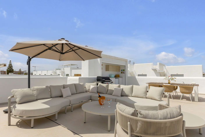 Image No.29-3 Bed Villa for sale