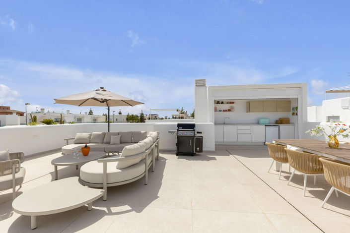 Image No.31-3 Bed Villa for sale
