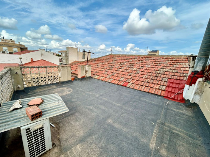 Image No.29-3 Bed Townhouse for sale