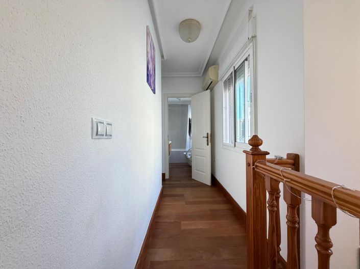Image No.45-4 Bed Villa for sale