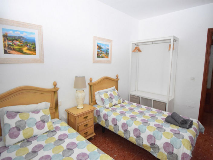 Image No.17-2 Bed Apartment for sale