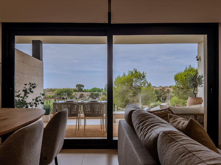 Image No.20-3 Bed Apartment for sale