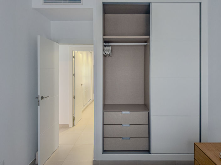 Image No.37-3 Bed Apartment for sale