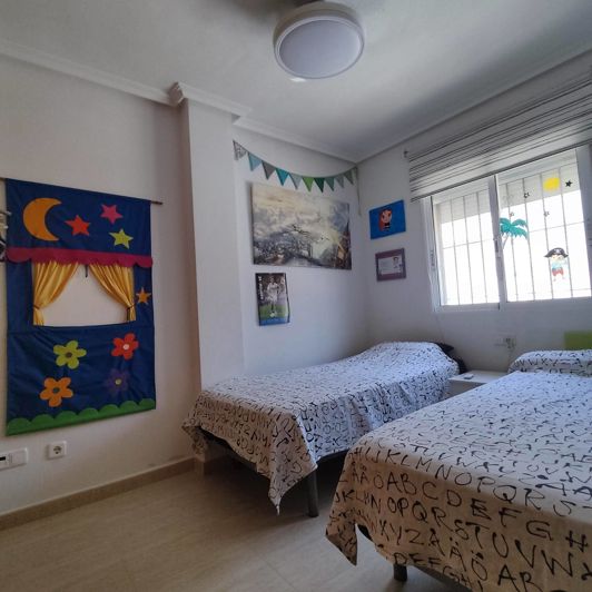 Image No.17-4 Bed Apartment for sale