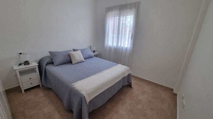 Image No.8-2 Bed Bungalow for sale