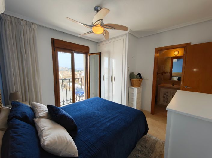 Image No.39-2 Bed Apartment for sale