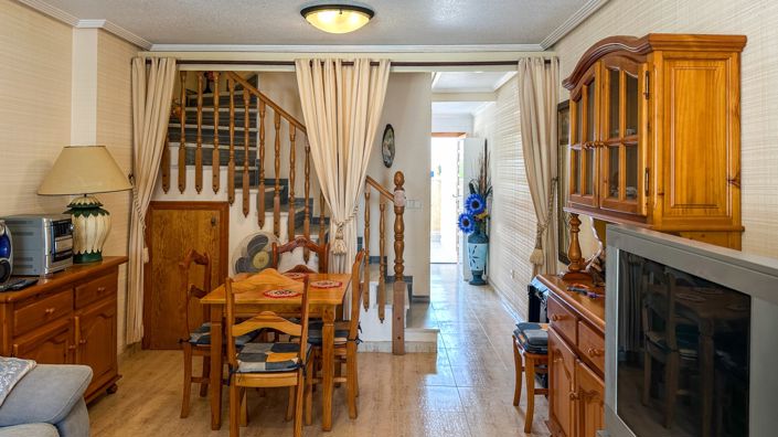 Image No.13-2 Bed Townhouse for sale