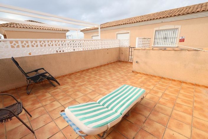 Image No.16-2 Bed Bungalow for sale