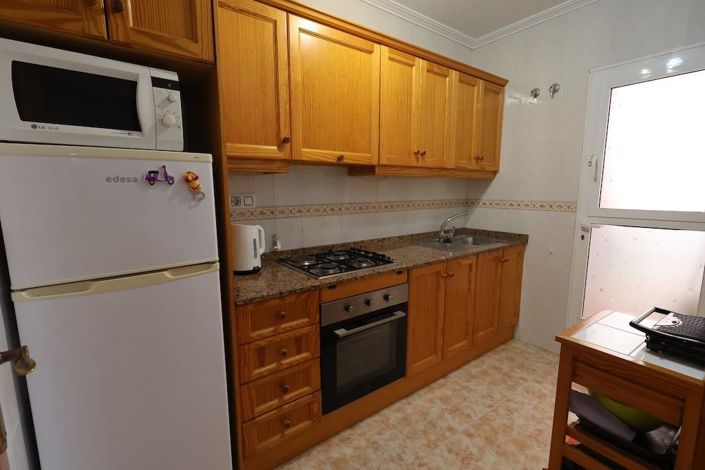 Image No.9-2 Bed Bungalow for sale