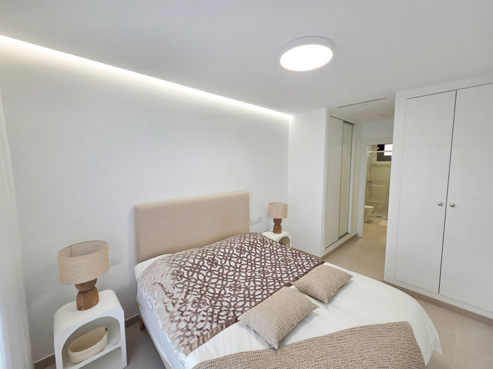 Image No.14-2 Bed Apartment for sale