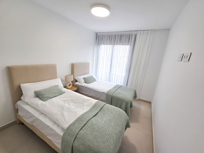 Image No.17-2 Bed Apartment for sale