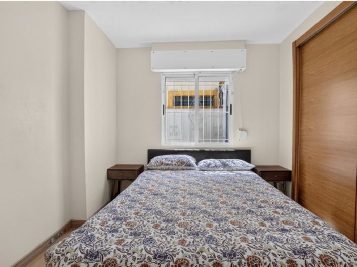 Image No.11-3 Bed Townhouse for sale