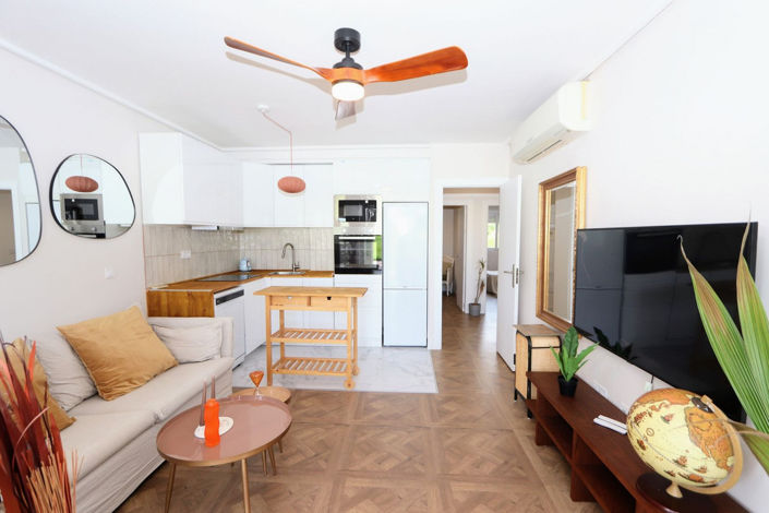 Image No.8-3 Bed Apartment for sale