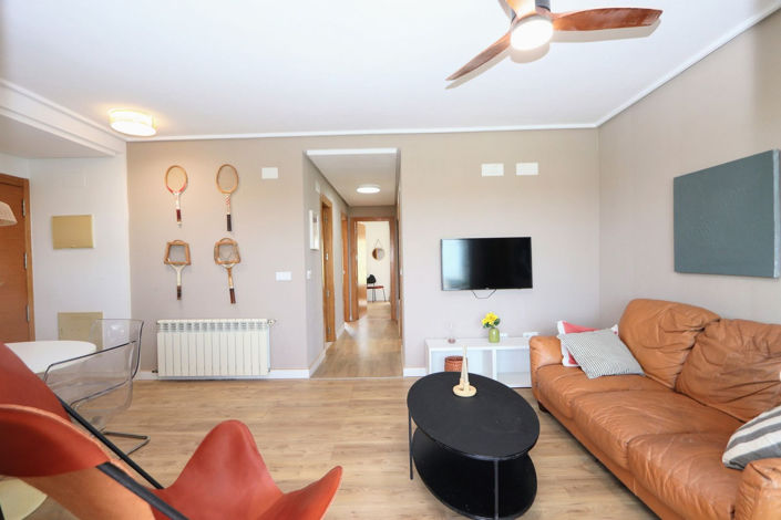 Image No.10-2 Bed Apartment for sale