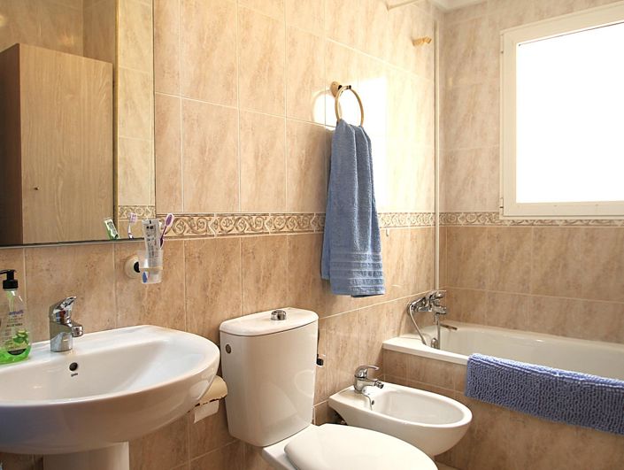 Image No.9-3 Bed Apartment for sale