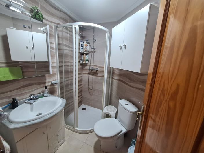 Image No.14-2 Bed Apartment for sale