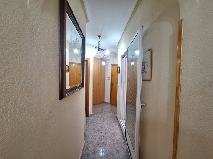 Image No.21-2 Bed Apartment for sale