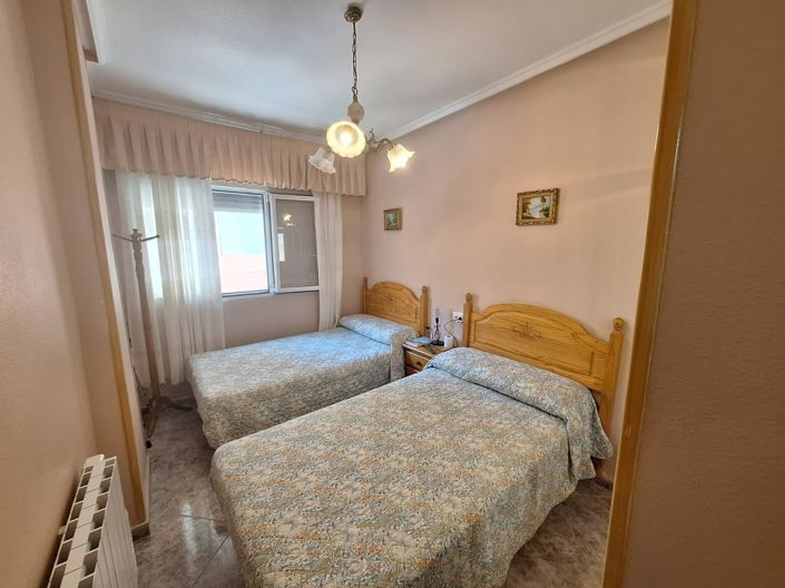 Image No.25-2 Bed Apartment for sale