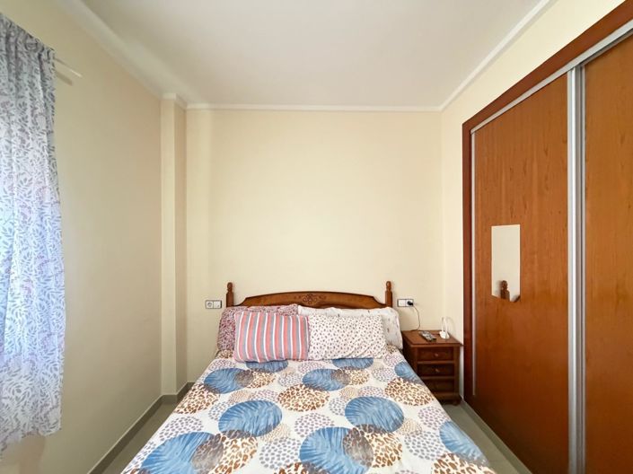 Image No.22-2 Bed Bungalow for sale