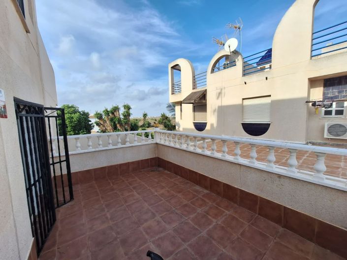 Image No.21-5 Bed House for sale