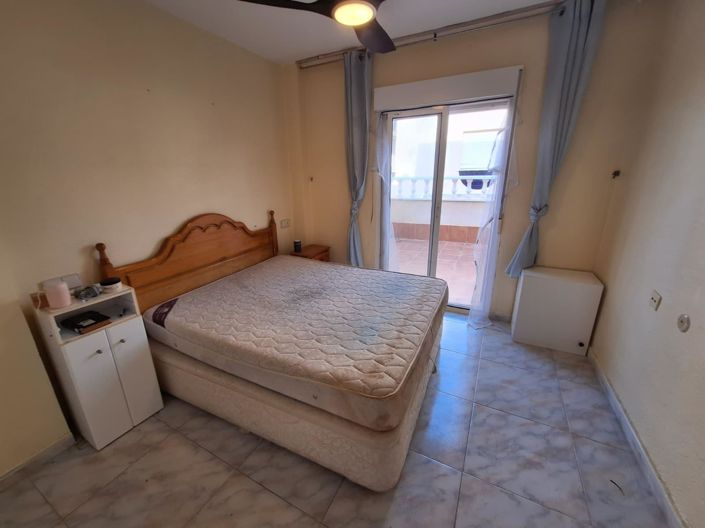 Image No.24-5 Bed House for sale