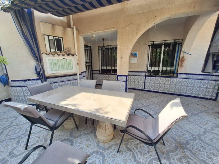 Image No.39-5 Bed House for sale