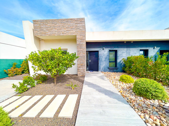 Image No.42-3 Bed Villa for sale