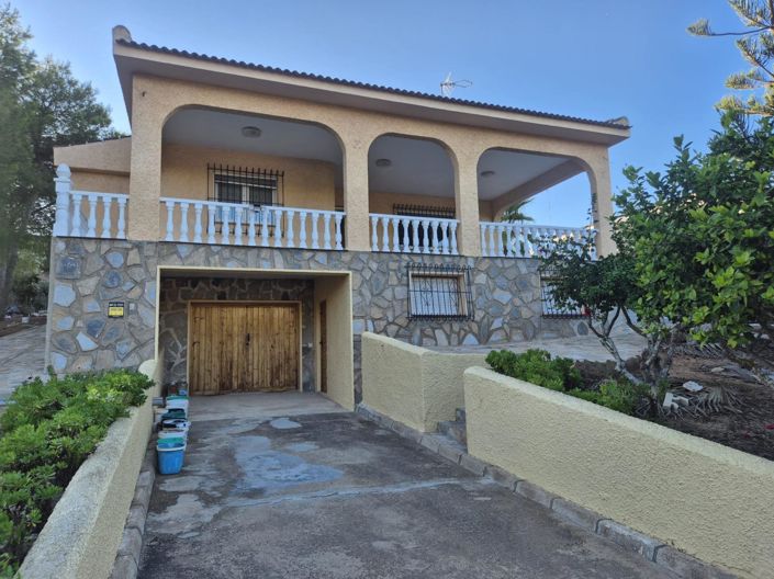 Image No.10-3 Bed Villa for sale