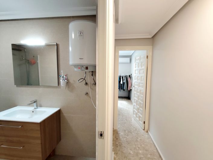 Image No.13-2 Bed Apartment for sale