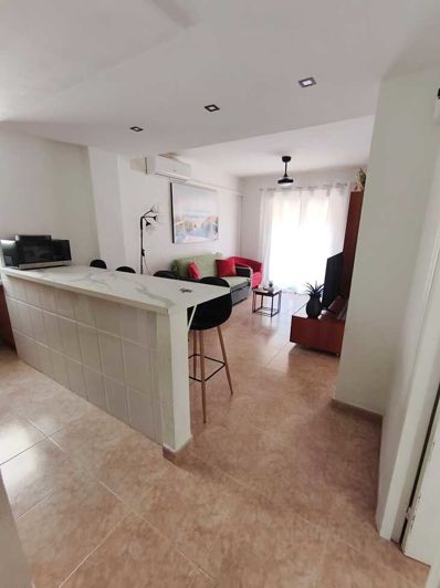 Image No.7-2 Bed Property for sale