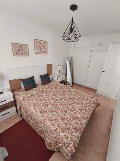 Image No.9-2 Bed Property for sale