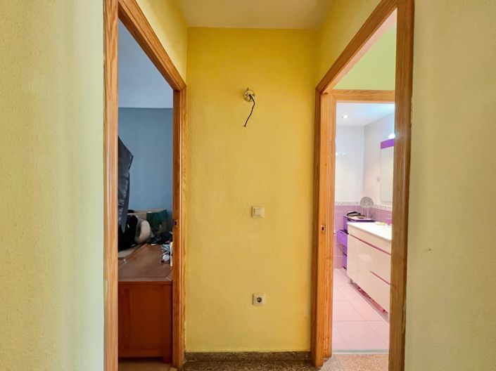 Image No.17-4 Bed Apartment for sale