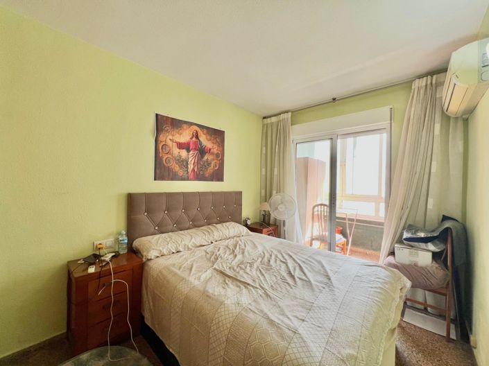 Image No.19-4 Bed Apartment for sale