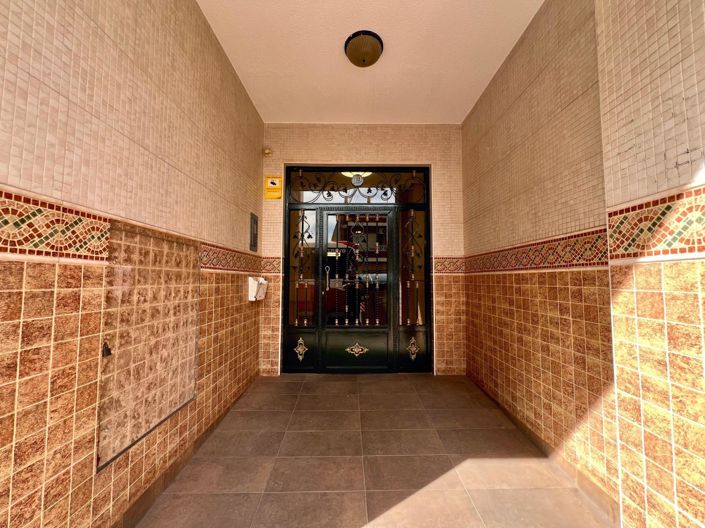 Image No.2-4 Bed Apartment for sale
