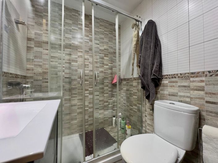 Image No.29-4 Bed Apartment for sale