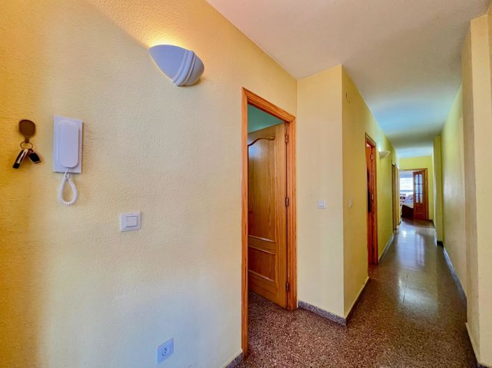 Image No.39-4 Bed Apartment for sale