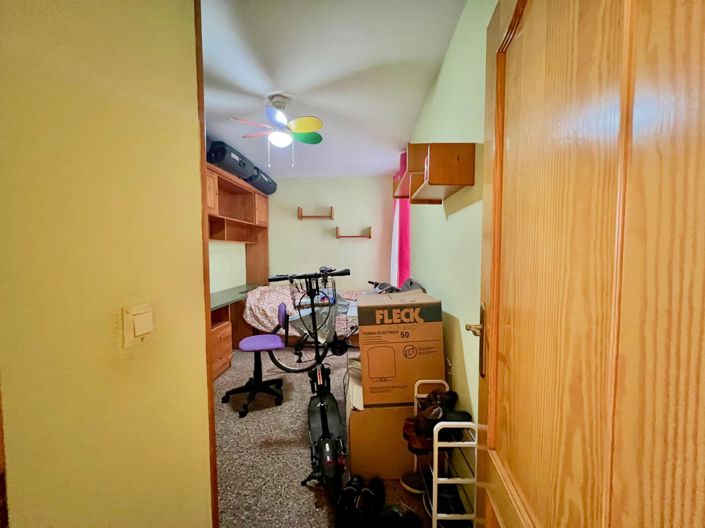 Image No.40-4 Bed Apartment for sale